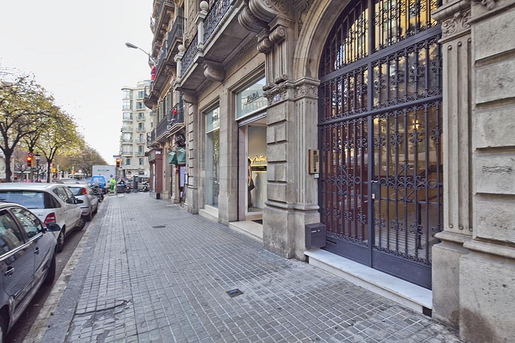 My Space Barcelona Rambla Catalunya Center Exterior photo